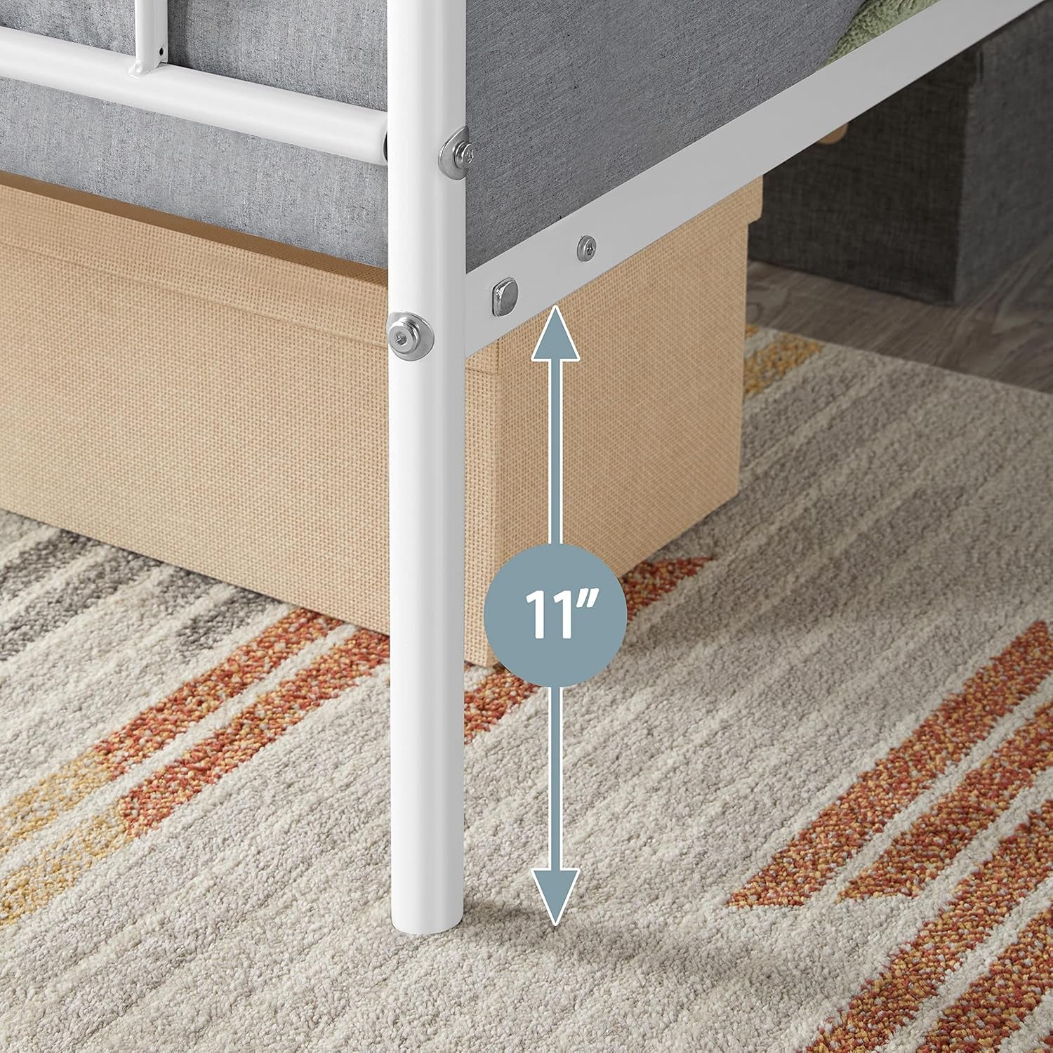 Canopy Bed Frames Platform Bed Frame Four-Poster Canopied Bed Mattress Foundation with Headboard and Footboard Sturdy Slatted Structure No Box Spring Needed Easy Assembly Twin/White