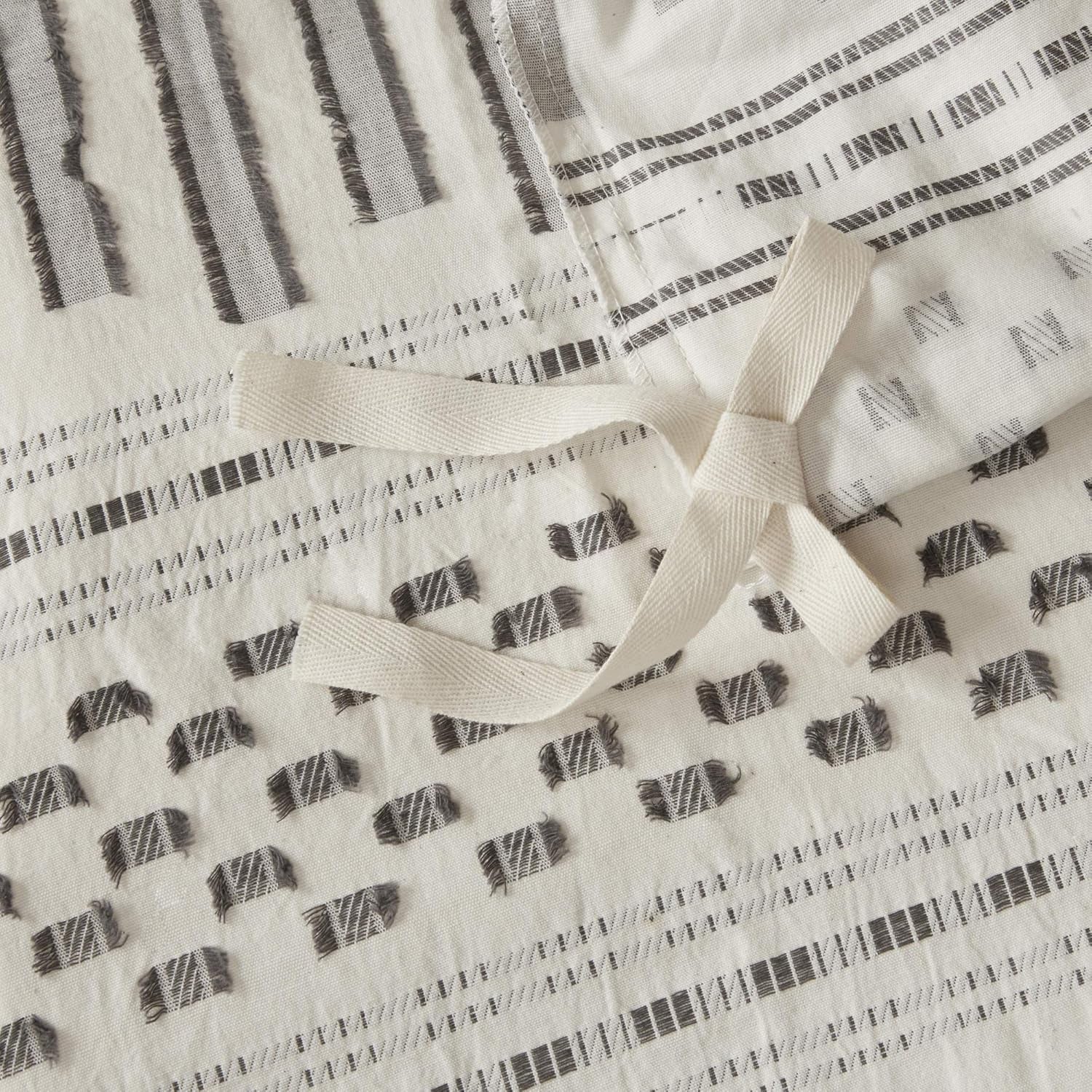 Rhea 100% Cotton Duvet Set Mid Century Modern Boho Design, All Season Comforter Cover Bedding Set, Matching Shams, King/Cal King, Geometric Clipped Jacquard Ivory 3 Piece